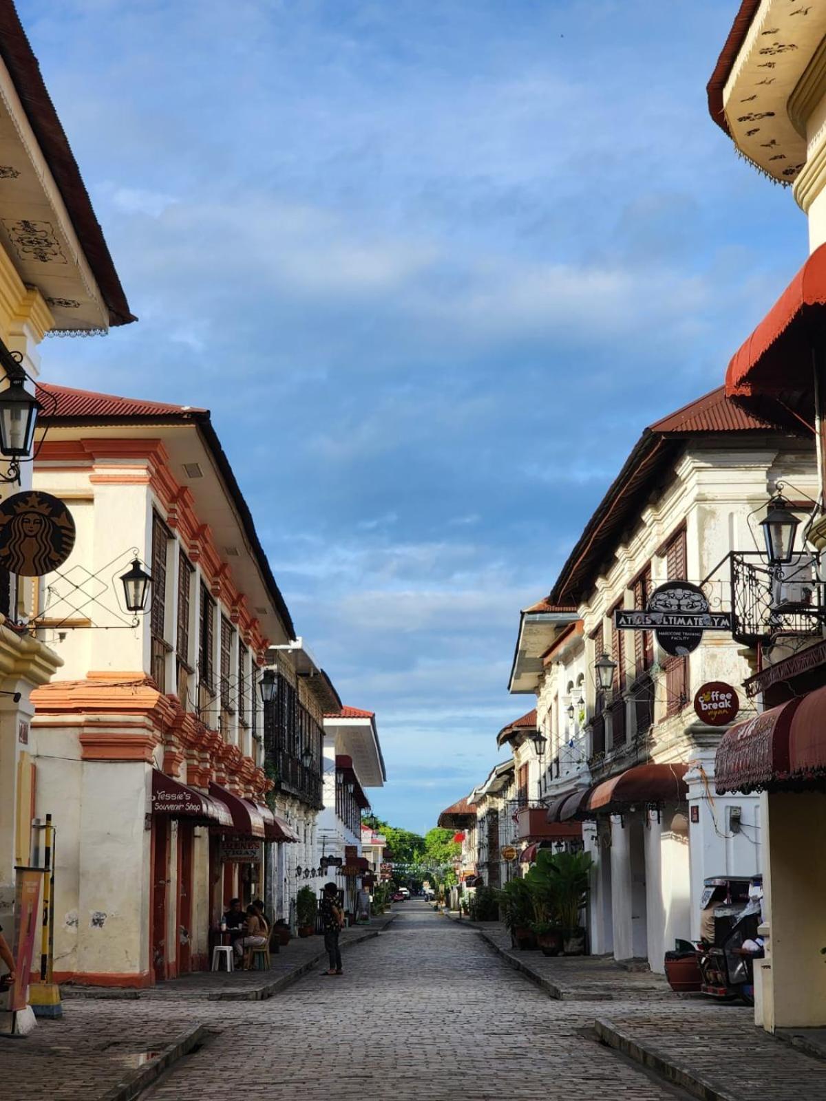 The River House - Loft Unit - Vigan Eksteriør billede